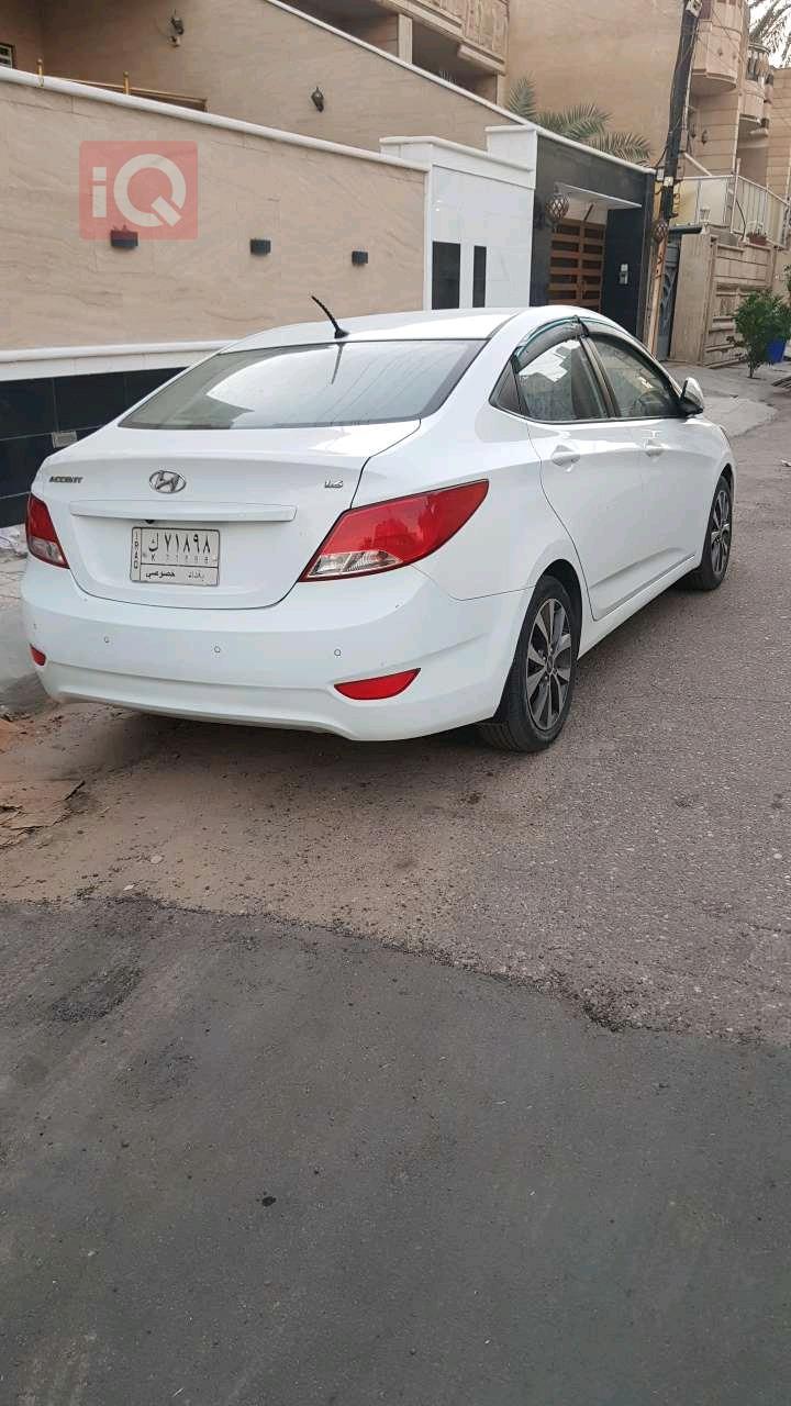 Hyundai Accent